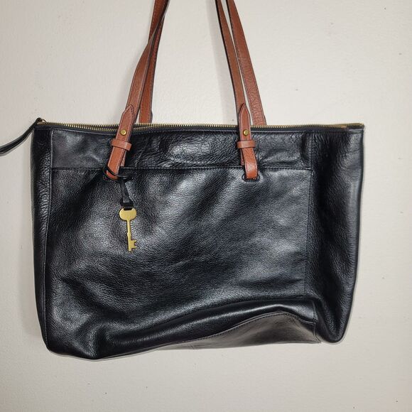 Fossil Handbags - Rachel Leather Tote with Zipper Fossil